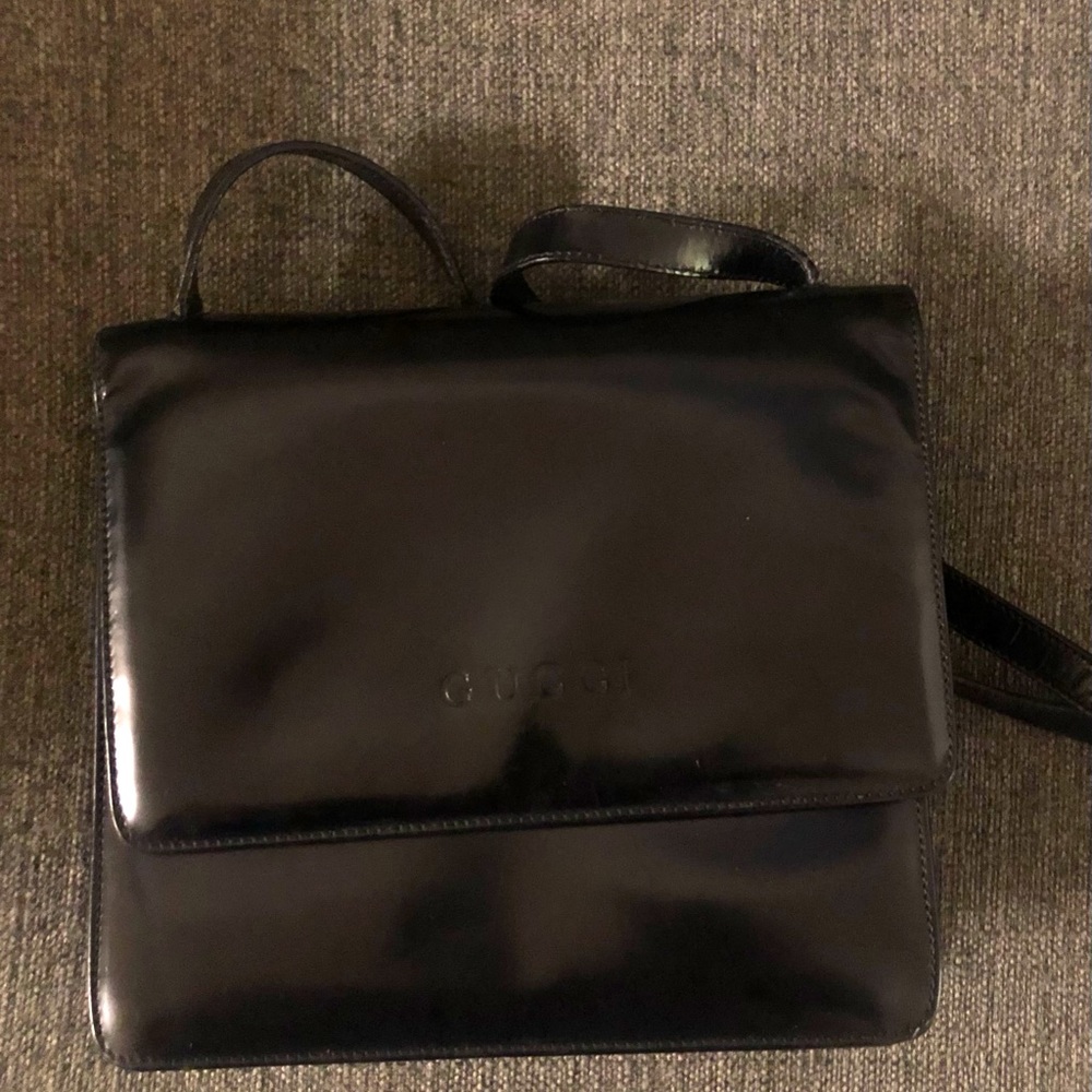 Gucci black patent leather shoulder bag